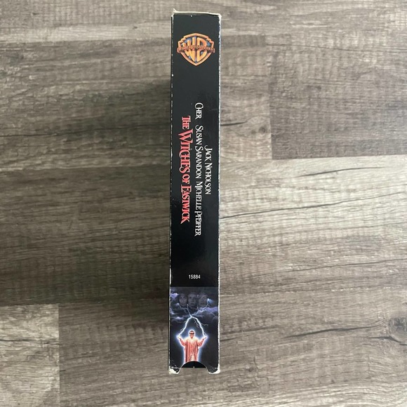 THE WITCHES OF EASTWICK - JACK NICHOLSON CHER SUSAN SARANDON [ VHS ] WARNER BROS - Picture 2 of 5